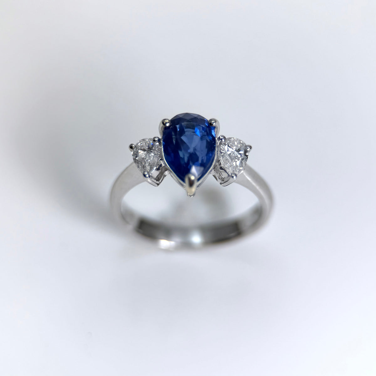 L'Heure Bleue