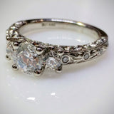 Ritani Ritani Platinum Engagement & Wedding Ring Set (without center diamonds) - Kupfer Jewelry - 1